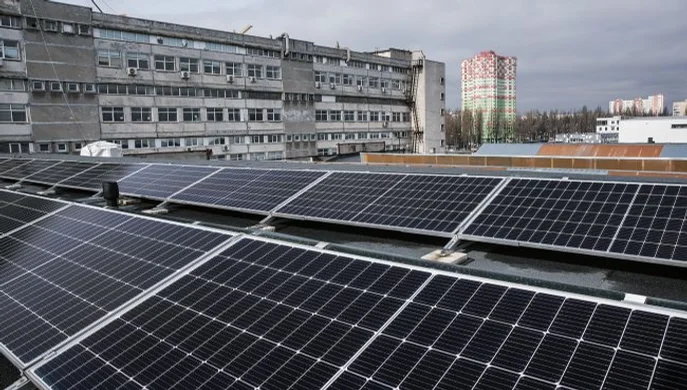 Сонячні станції на дахах по всій Україні": деталі проєкту ДТЕК та Octopus Energy на 100 млн євро