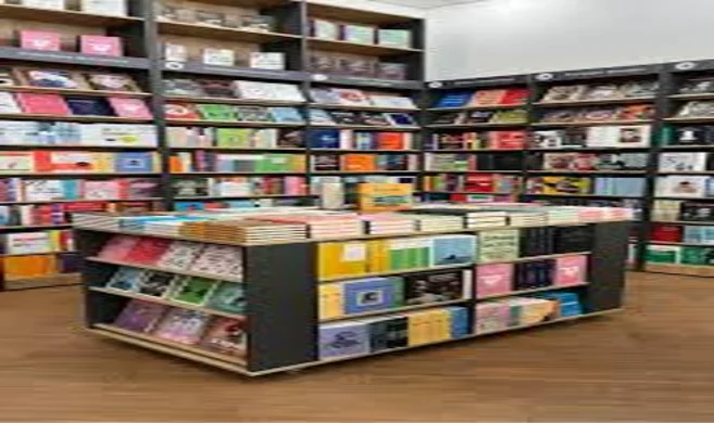 Бестселери 2024 року: 15 найпопулярніших книг, три з них– українські хіти