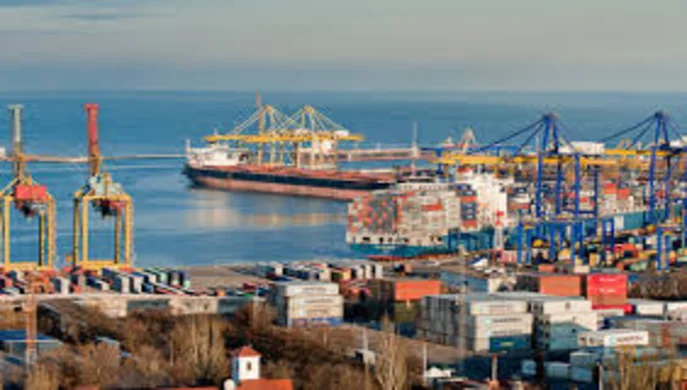 Українські порти обробили 23 млн тонн вантажів за І квартал 2025 року  