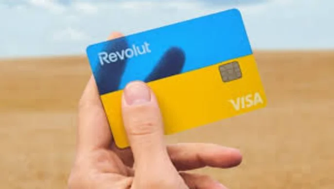 Британский необанк Revolut официально заработал в Украине